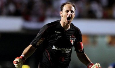 حارس ساو باولو يحطم رقما قياسيا في عدد الانتصارات مع نادٍ واحد