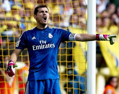 كاسياس: أريد الاستمرار مع الريال حتى الأربعين