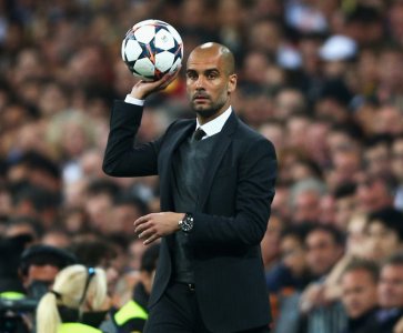 غوارديولا يغلق باب عودته المحتملة لتدريب برشلونة