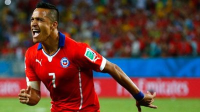 تشيلي تسحق فنزويلا وباراغواي تهزم بيرو وديا