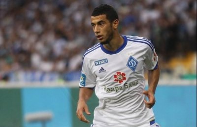 بلهندة ضرب برباعية وواصل الصدارة عن جدارة