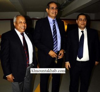 الزاكي و فاخر تصالحا بحضور ماندوزا