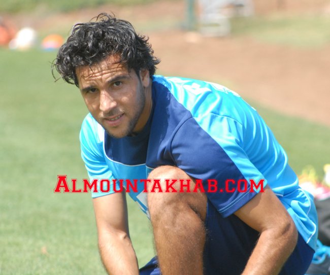 عقال يلتحق بمعسكر الرجاء بالجديدة