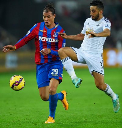 الشماخ إصطاد جزاء لكريستال بالاس