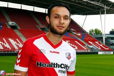 بارازيت يسجل في لقاء بنكهة مغربية