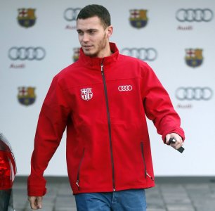 برشلونة يشعر بالرضا بنتيجة جراحة المدافع فرمالين