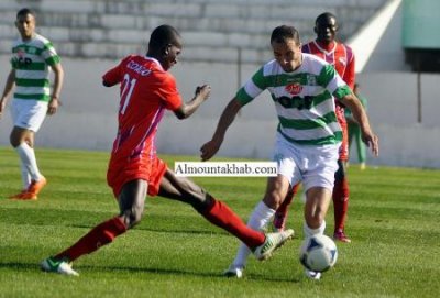 حدراف ينفي توقيعه عقدا مبدئيا لأحد قطبي البيضاء