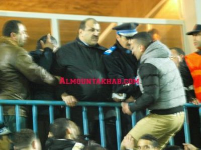 الجماهير الحسيمية تثور في وجه البوشحاتي