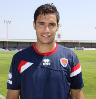 حارس نومانسيا تحت مجهر الزاكي بادو