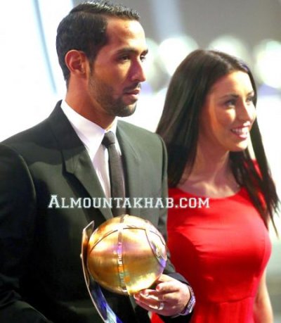 جائزة (غلوب سوكر): تتويج المغربي المهدي بنعطية أفضل لاعب عربي 2014