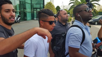 قف.. هاشم مستور استثناء  داخل الأسود؟