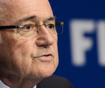 فضائح الفيفا: قريب من بلاتر ينفي ايقاف الاخير 90 يوما