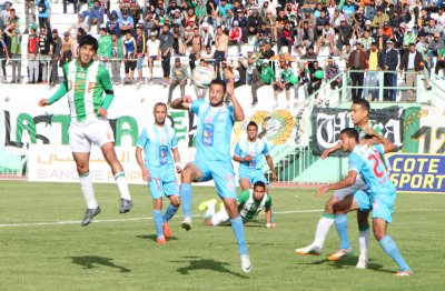 أولمبيك خريبكة – حسنية أكادير: مباراة لإبراز العضلات