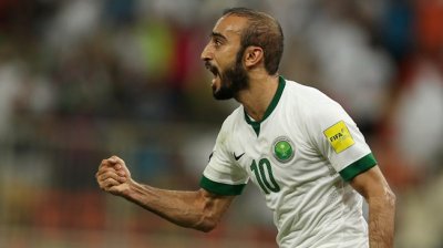 السعودي السهلاوي يتفوق على أغويرو وليفاندوفسكى