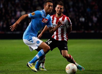 القادوري في طريقه لمغادرة نابولي