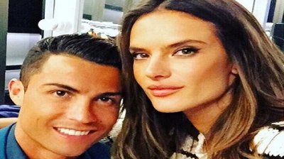 رونالدو يتحدث عن مشروع سري مع حسناء برازيلية