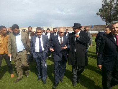 الجامعة سلمت ملعبين للدروة والكارة + صور