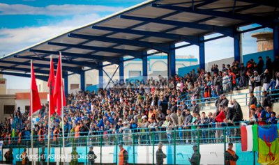 جماهير الحسيمة تتعرض لحادثة سير