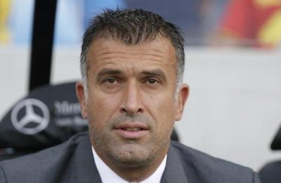 باناثينايكوس اليوناني ينفصل عن مدربه أناستاسيو