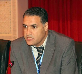 بنعويس: الأندية الصحراوية فخورة بزيارة جلالة الملك للعيون