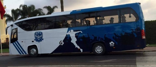 الرجاء البيضاوي بحافلة شباب الريف الحسيمي