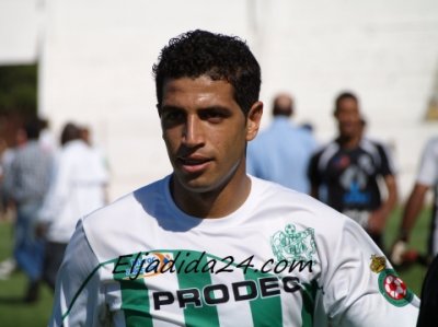 شاكو يتصدى للدكاليين