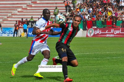 العمراني لموقع  المنتخب   : وضعية الرجاء لا تهمنا