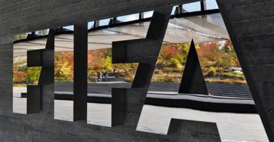 البرازيلي ديل نيرو يستقيل من اللجنة التنفيذية للفيفا