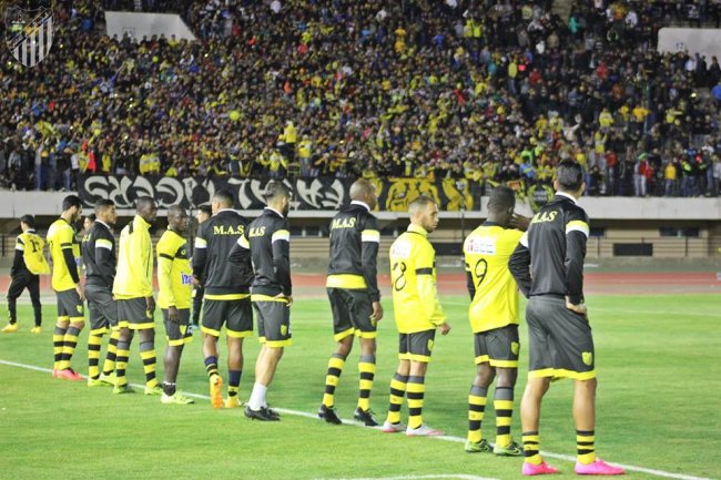 الويكلو يهدد الماص لمبارتين