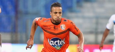 عليوي يتألق بثنائية مع لافال