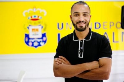 الزهر سجل أول أهدافه مع لاس بالماس