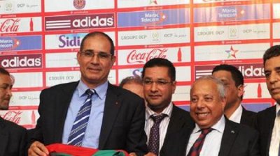 الجامعة تقترح على الزاكي مرافقة فاخر