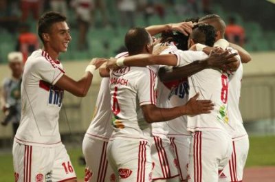 لهذه الأسباب تتصدر الوداد الترتيب العام