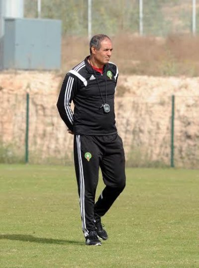 الزاكي يرفض مواجهة منتخب عالمي الصيف القادم