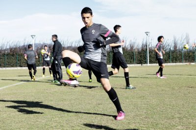 إسماعيل حميدات دون شهادة الميلاد