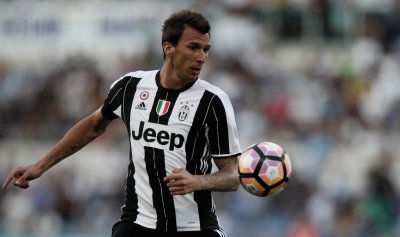 جوفنتوس يفتقد كيليني ومانزوكيتش أمام ليون