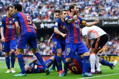 الجامعة الاسبانىة تسلط غرامة مالية على فالنسيا وتنتقد تصرفات لاعبي برشلونة