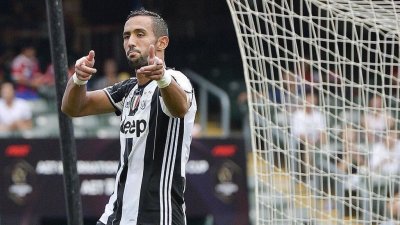 بنعطية شاهد الرباعية من مقاعد البدلاء