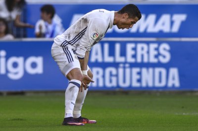 بطولة اسبانيا: رونالدو يسجل ثلاثية في انتفاضة ريال مدريد أمام ألافيس