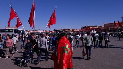 بالصور.. مراكش تلبس الأحمر هذا الصباح