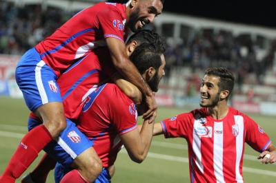 المغرب التطواني يعمق جراح النادي القنيطري