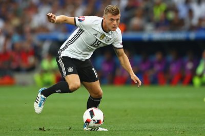 الالماني طوني كروس يلمح إلى رغبته في إنهاء مسيرته الكروية في ريال مدريد