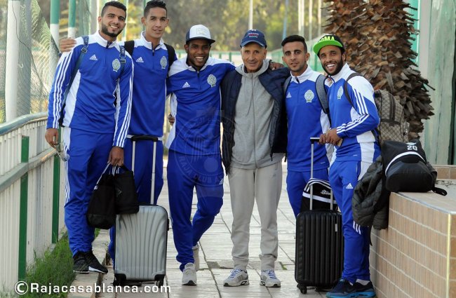 فاخر أقنع لاعبيه بالسفر لتطوان