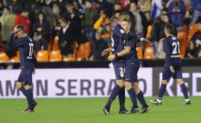 الناصري يقلب الطاولة على الخفافيش في آخر دقيقة