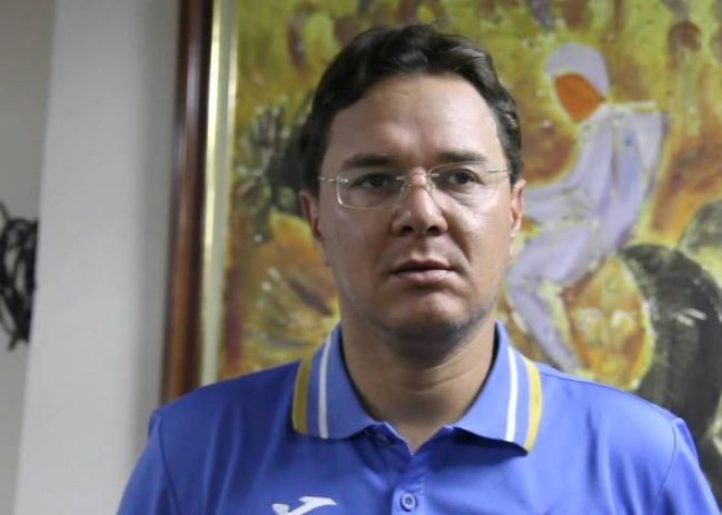 المهدي النملي المنتخب : أمين بنهاشم أكثر من مدرب