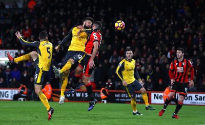 بورنموث يفقد نقطتين في نزال مجنون