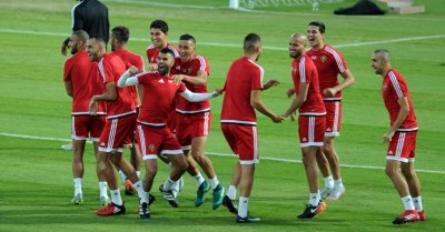 المنتخب الوطني الأول يغادر الإمارات في اتجاه الغابون