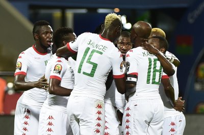 خيول بوركينا فاسو تأهلوا وتصدروا