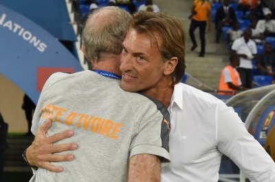 هنا أوييم: رونار يهاجم الصحفيين الإيفواريين ويقول: إخرسوا!!