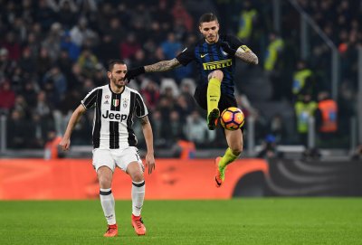 توقيف لاعبي انتر ميلان ايكاردي وبيريسيتش مباراتين